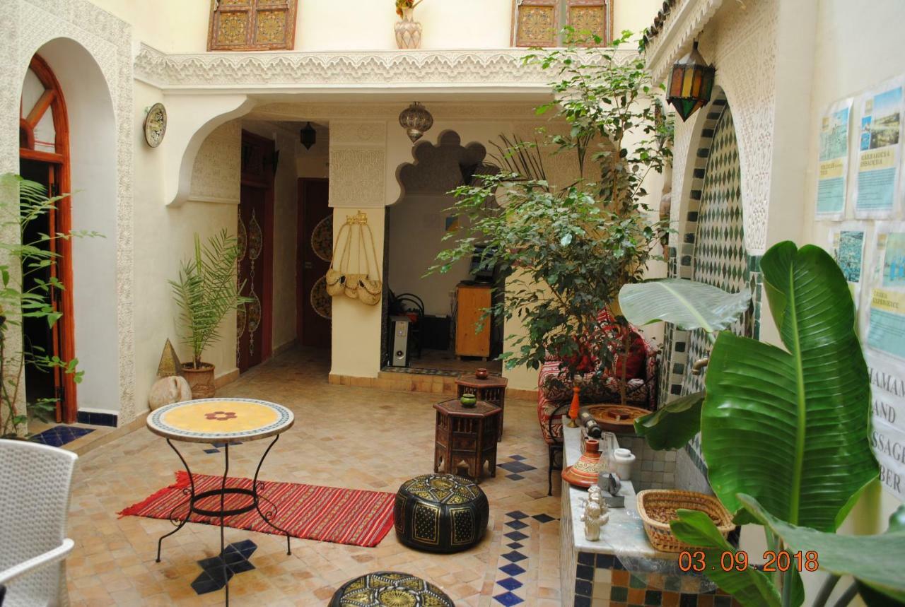 Dar Mounadim Fès Exterior foto